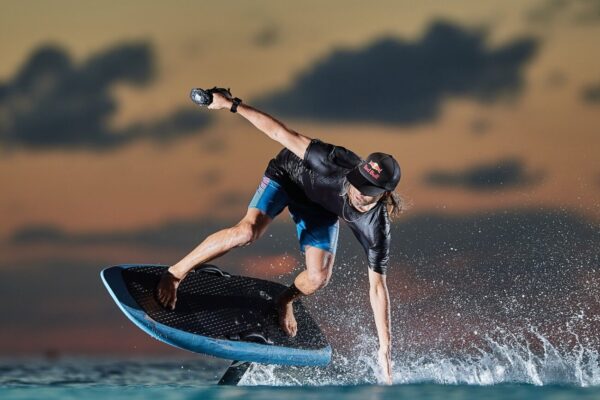 Learn eFoil in Hawaii | Hawaii eFoil Experience